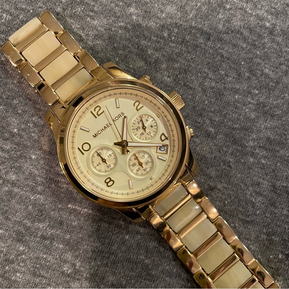 Womens Michael Kors watch